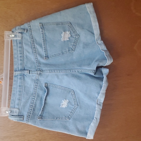 Jean Shorts - Picture 5 of 5